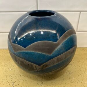 Raku Studio Art Pottery Navy Blue Black Turquoise Bulb Round Vase Signed Davis